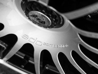 Edo Competition 911 Turbo S фото